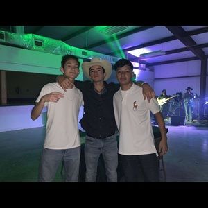 Meet your Posher, Josiah